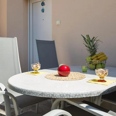 Apartmani Xenia & Desiderio Buzet Exterior photo